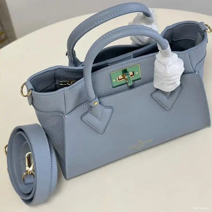 Fashionrepsfam ru LV Bag 2204YA0034 0717